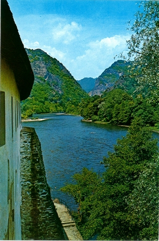 1270 - Valea Oltului la Cozia
